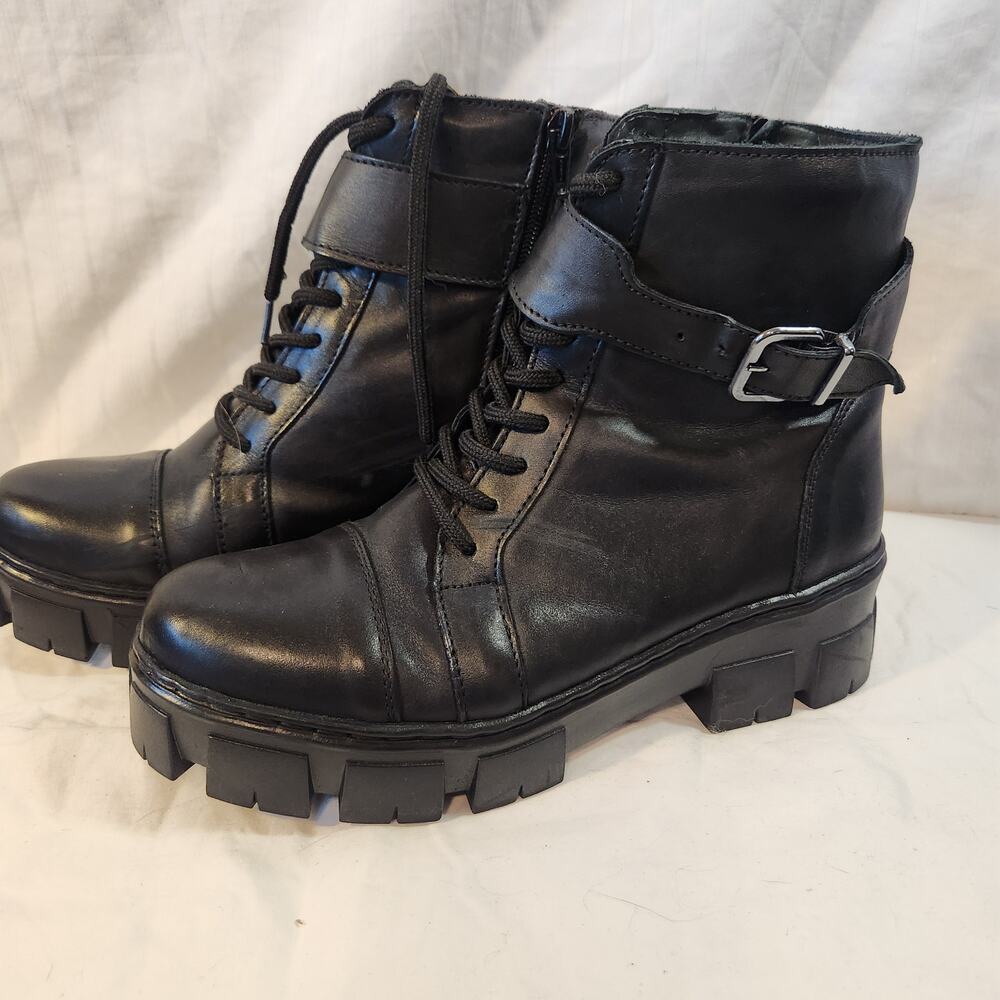 Sandro Moscoloni Black Leather Combat Boots Chunky Platform Sz 9